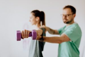 ¿Se puede tratar la Esclerosis Múltiple con fisioterapia?
